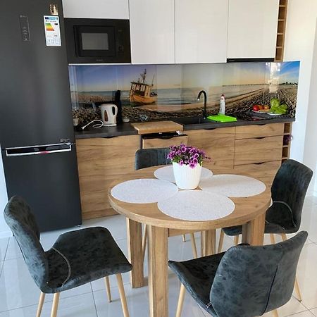 Miedzyzdroje,Balticus Promenada Gwiazd 14, Apartament Z Widokiem Na Morze Iwona Екстериор снимка